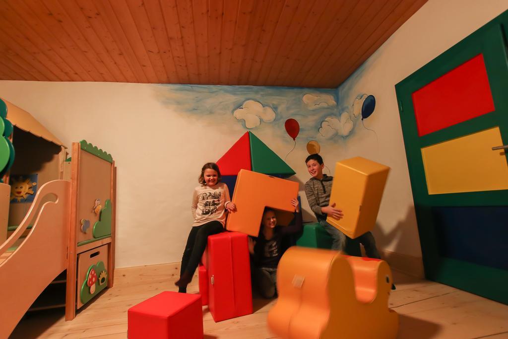 Hotel - Wirts'Haus "Zum Schweizer" Lofer Εξωτερικό φωτογραφία